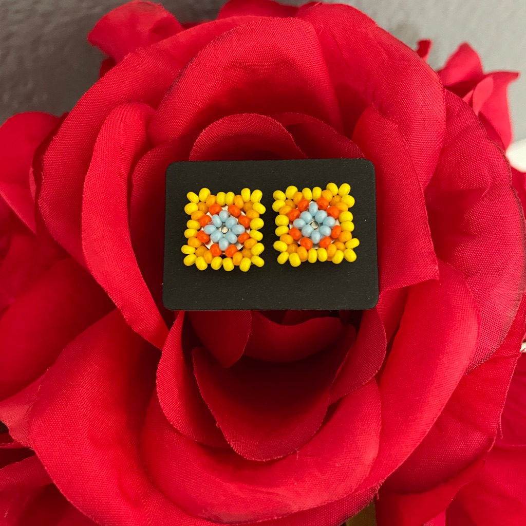 Huichol Beaded Square Stud Earrings 15$